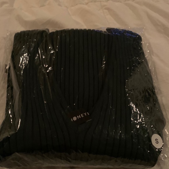 Move Aside Ribbed Dress - Picture 3 of 3